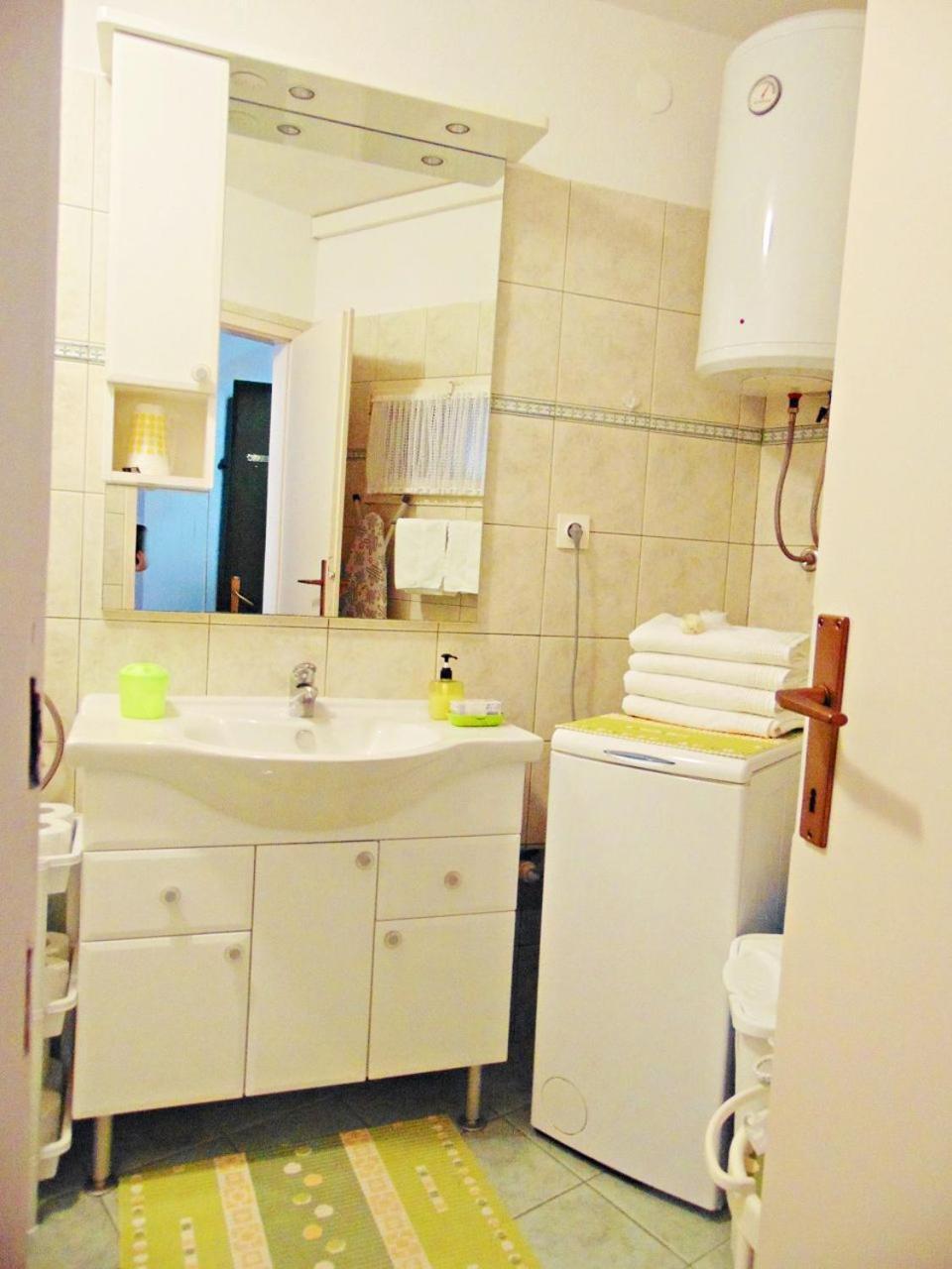 Apartment Nedjeljka Postira Extérieur photo